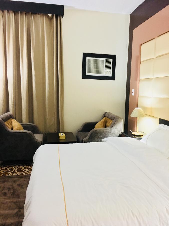 Dama Hotel Duba Extérieur photo